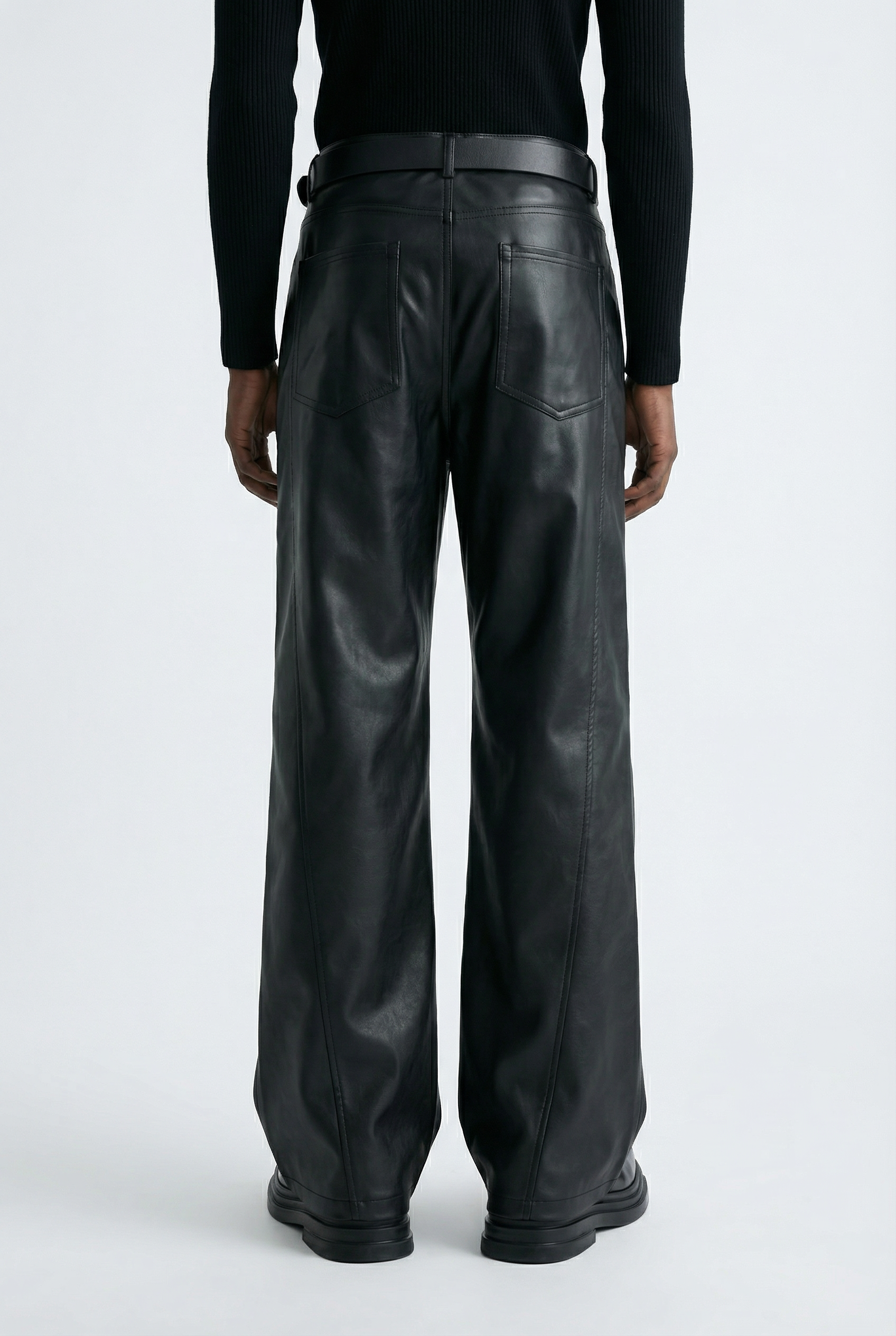 Talos Leather Baggy Pants