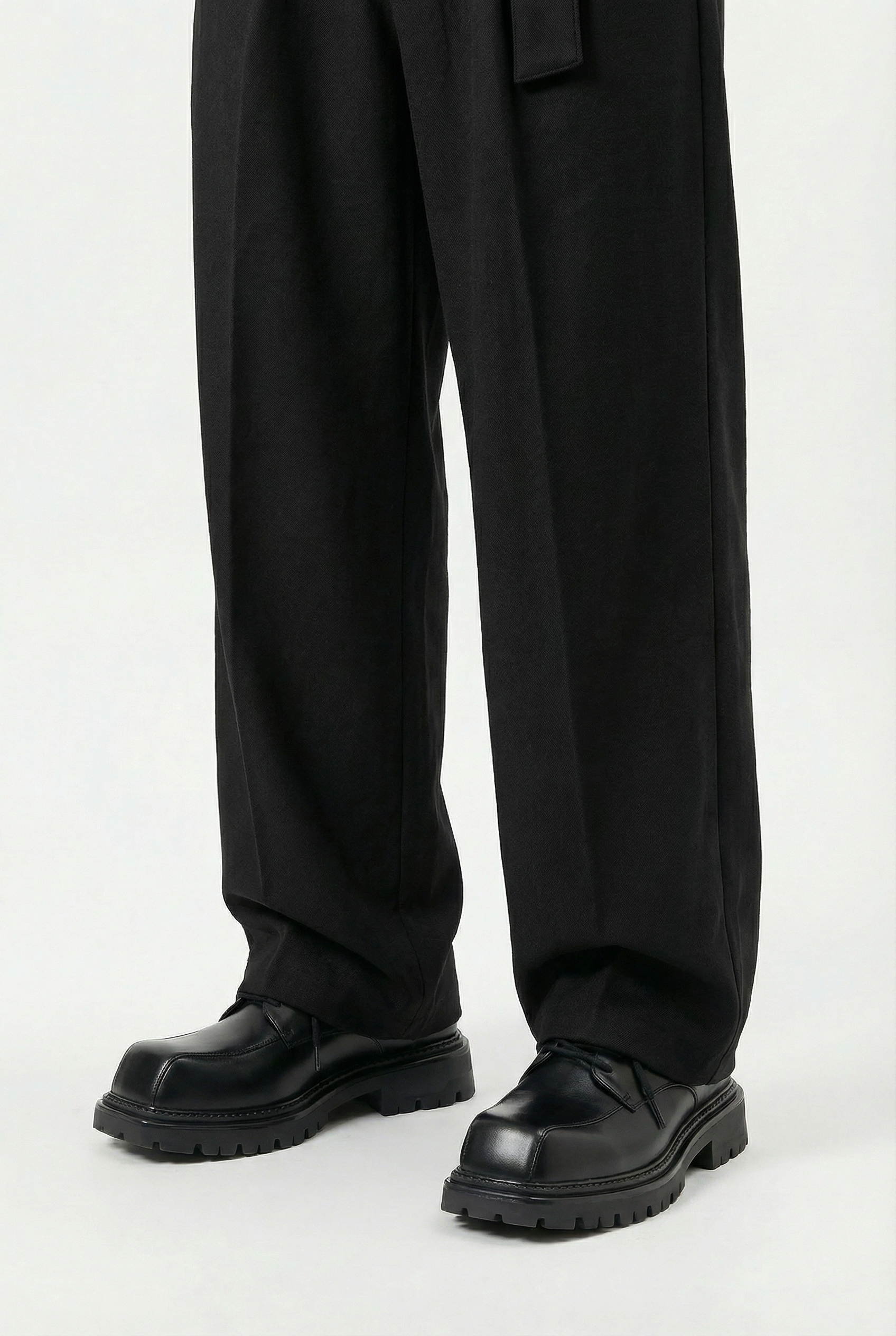 Hector Square Toes Boots