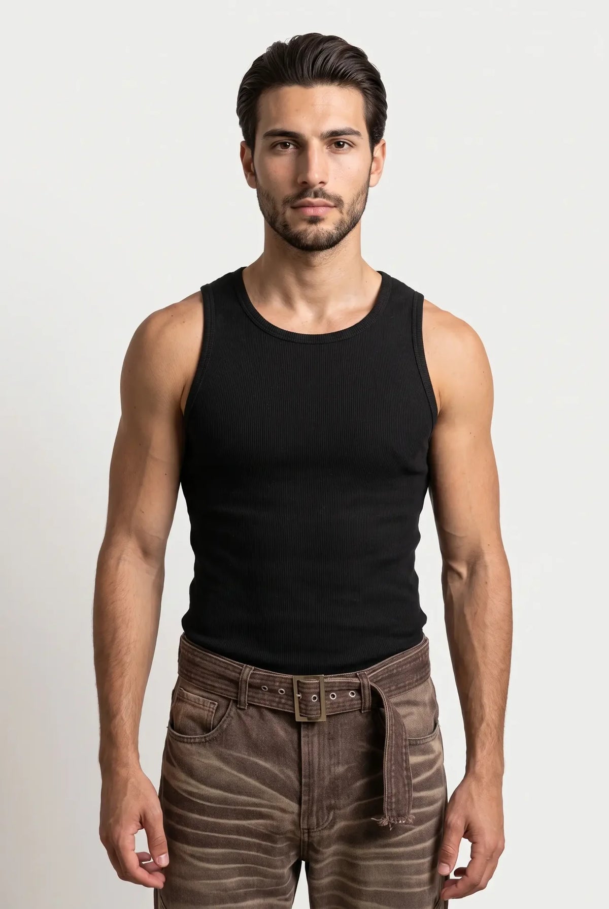 Essential Tank Top – Schwarz
