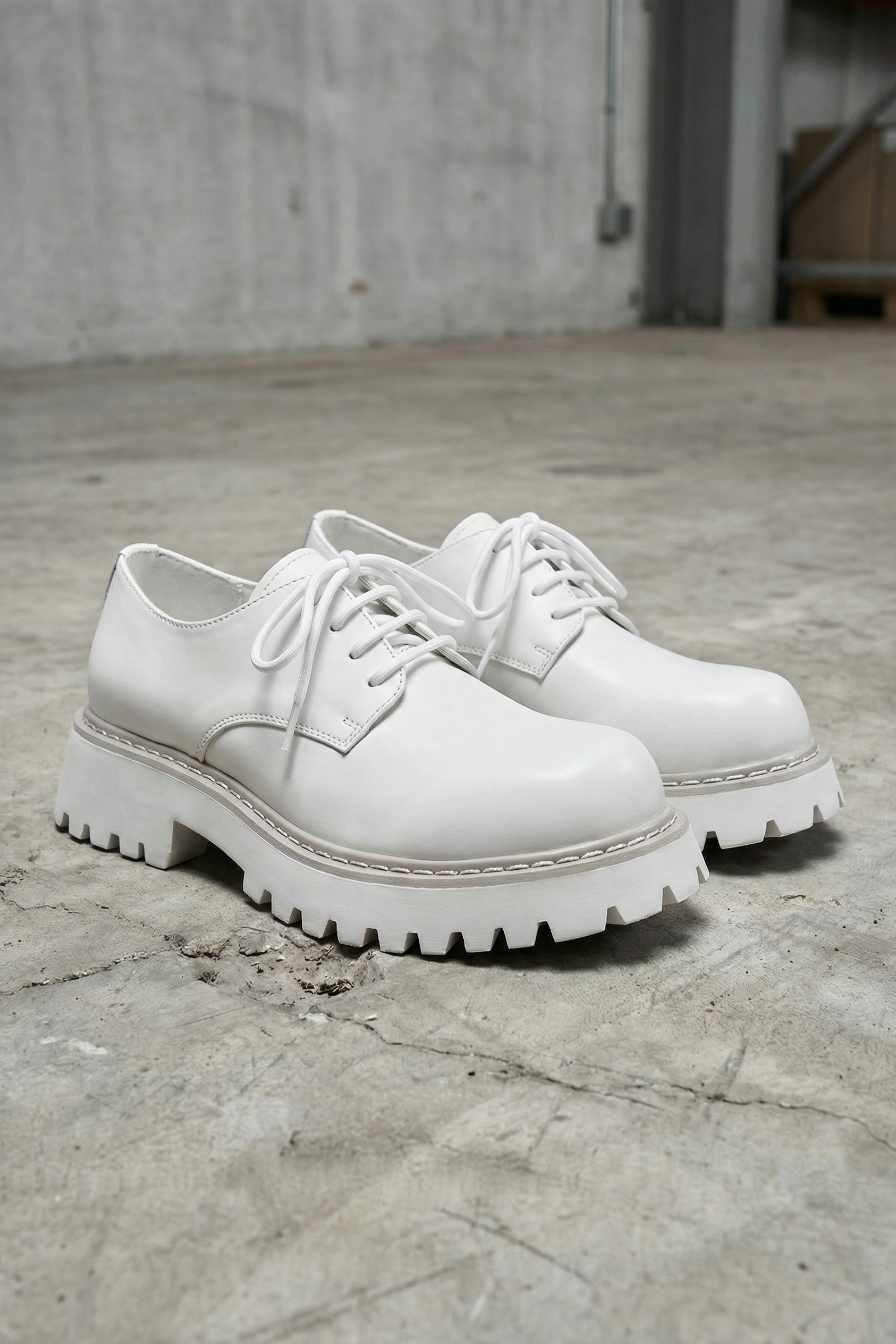 Patroclus White Derby Boots